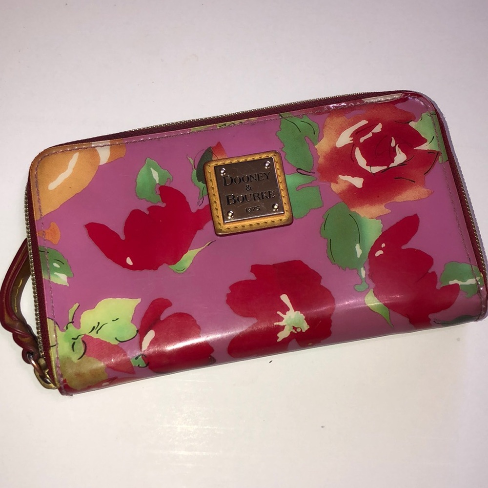 Dooney & bourke floral wallet